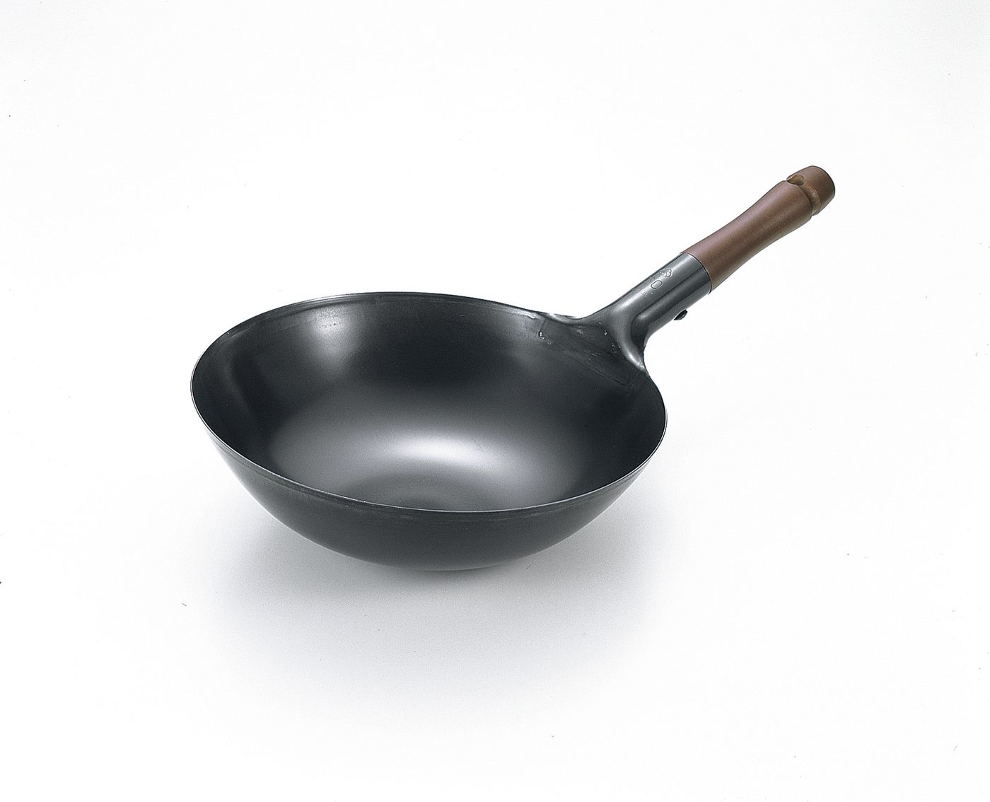 Beijing wok with wooden handle